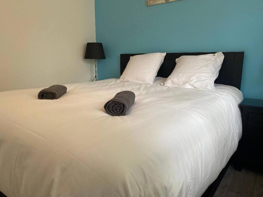 Petite Maison En Auvergne Giat Екстер'єр фото